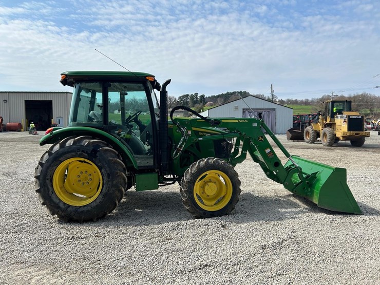 2021-john-deere-5075e-image-5