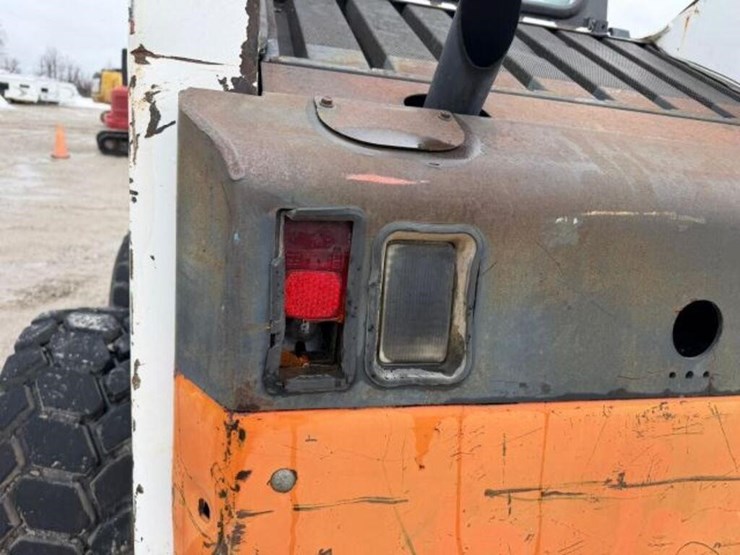 2009-bobcat-864-image-31