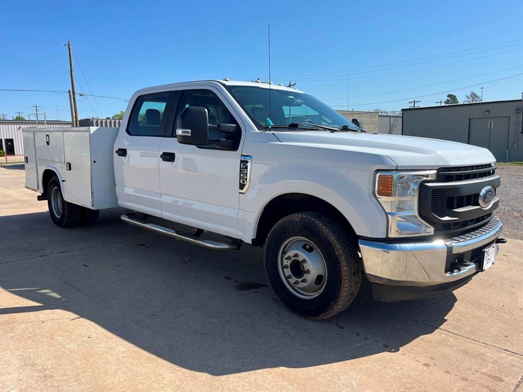 2020-ford-f350-image-2