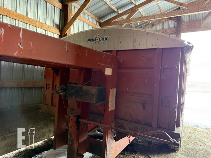 massey-14ft-gooseneck-grain-box-trailer-image-13