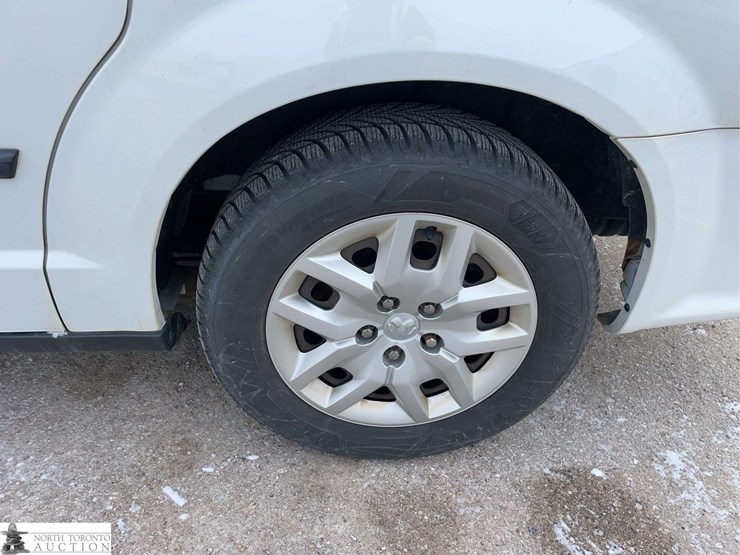 2015-ram-c/v-image-23