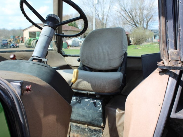 john-deere-4650-image-22