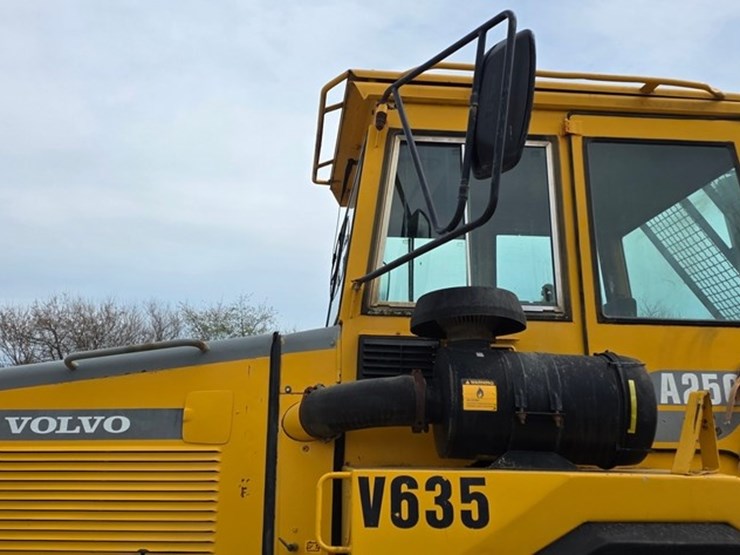 1999-volvo-a25c-image-10