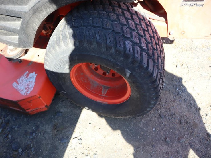 bad-boy-elite-zero-turn-mower-image-9