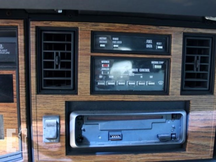 1984-cadillac-eldorado-image-12