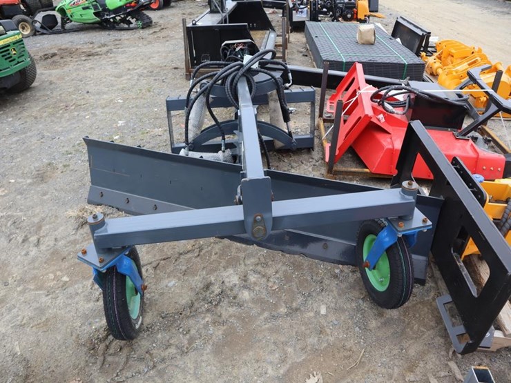 skid-steer-mount-grader-image-3