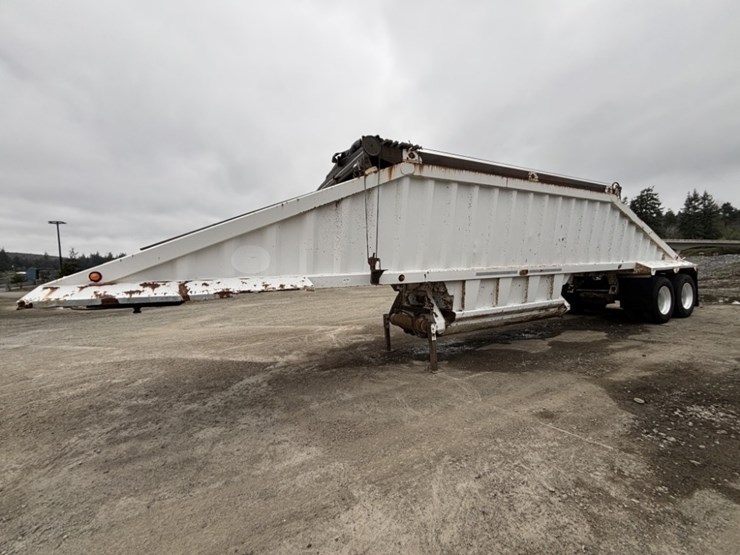 2000-construction-t/a-belly-dump-trailer-image-2