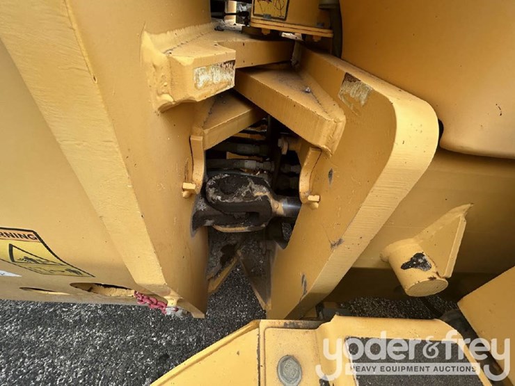 2008-volvo-g940-image-17