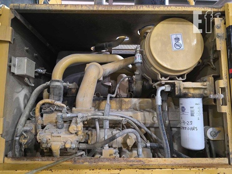 2001-caterpillar-140h-vhp-image-22