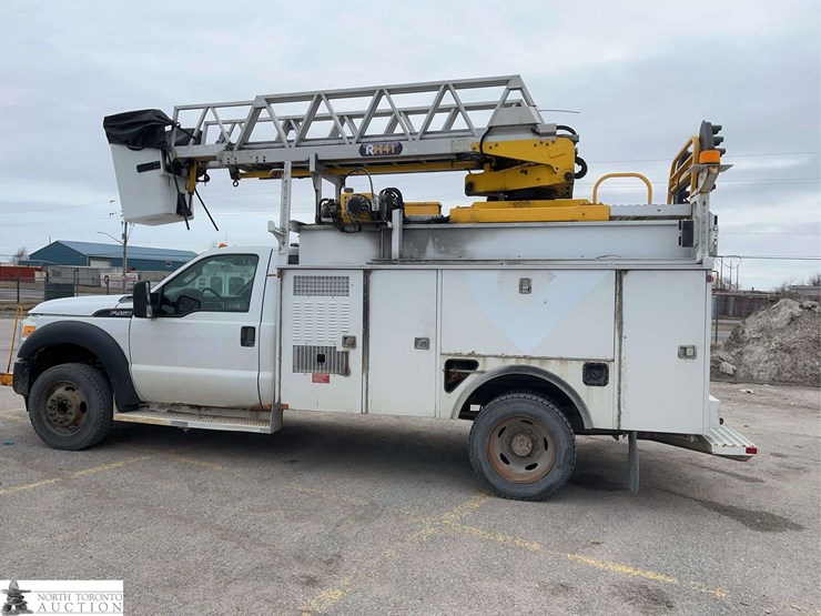 2013-ford-f450-image-8