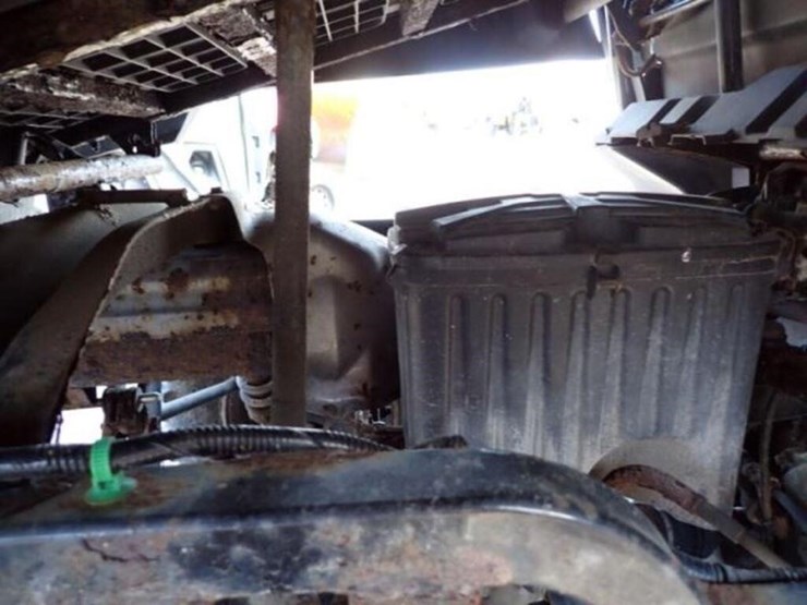 2016-pioneer-4x4-image-31