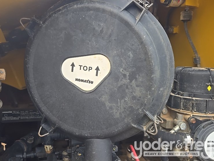 2014-komatsu-d61px-23-image-75