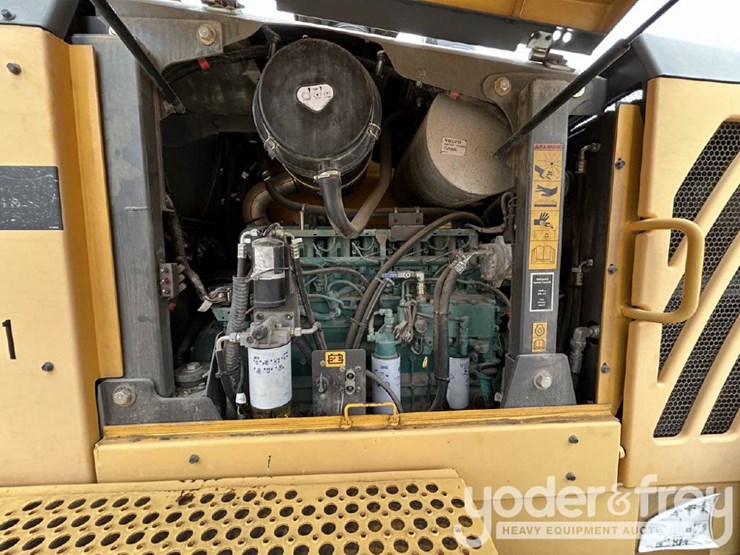 2008-volvo-g940-image-22