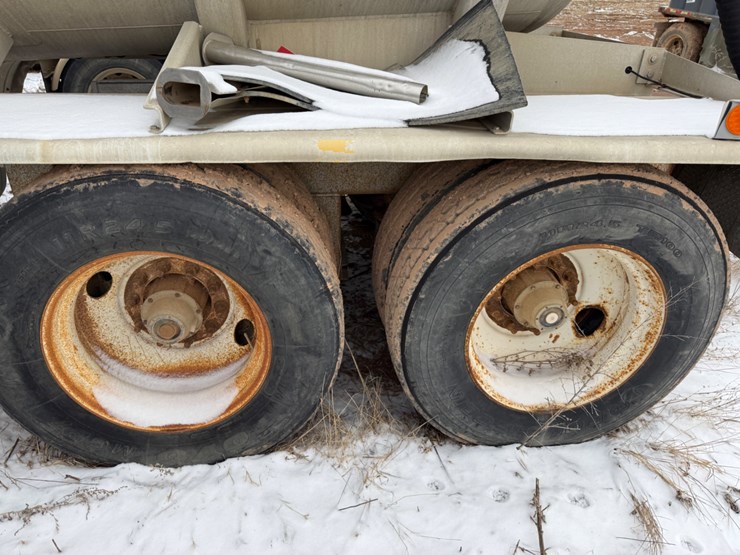 2009-heil-trailer-image-3