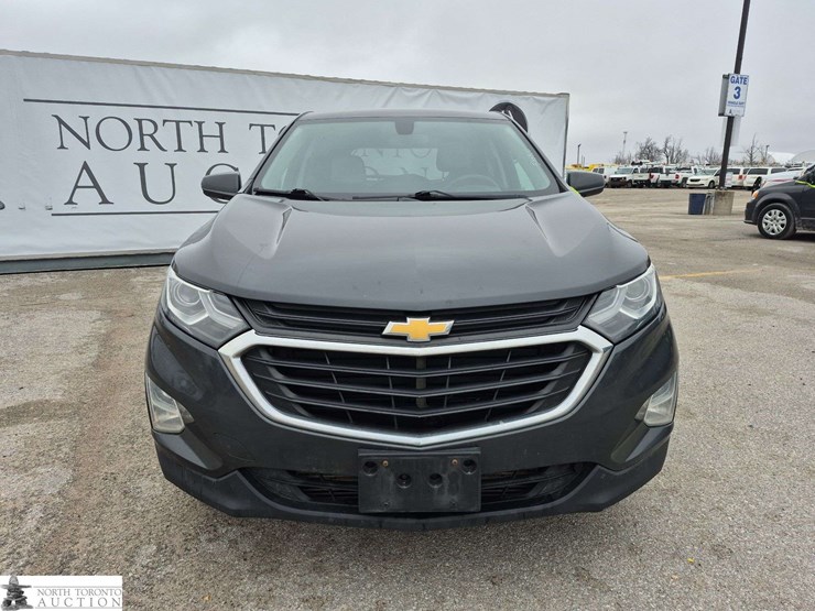 2018-chevrolet-equinox-image-2