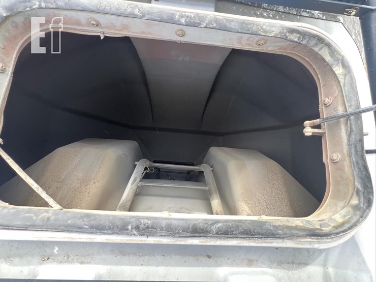 2004-case-ih-sdx40-image-27