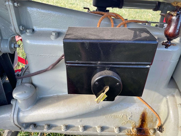 1918-fordson-tractor-image-61