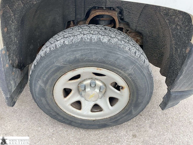 2016-chevrolet-silverado-1500-image-19