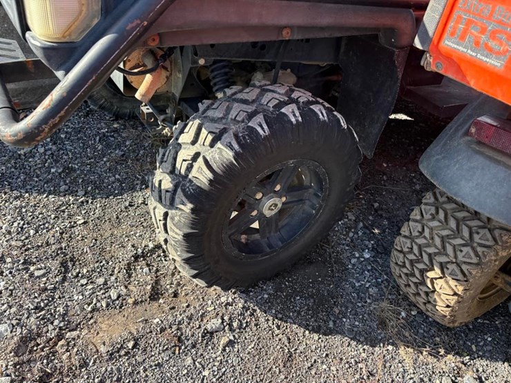 john-deere-825-image-11