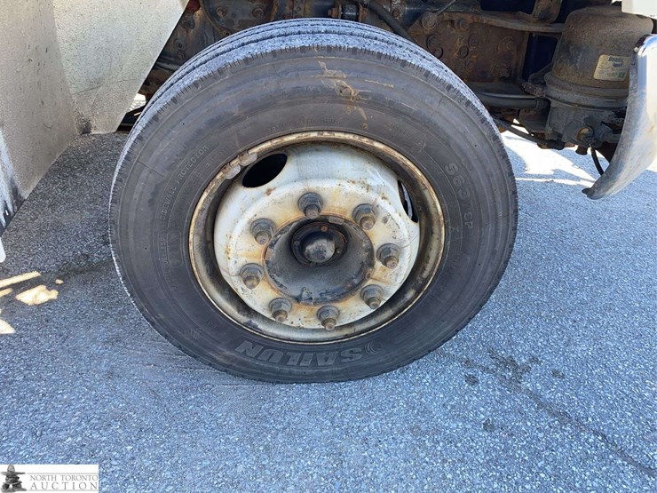 2017-international-durastar-4300-image-24