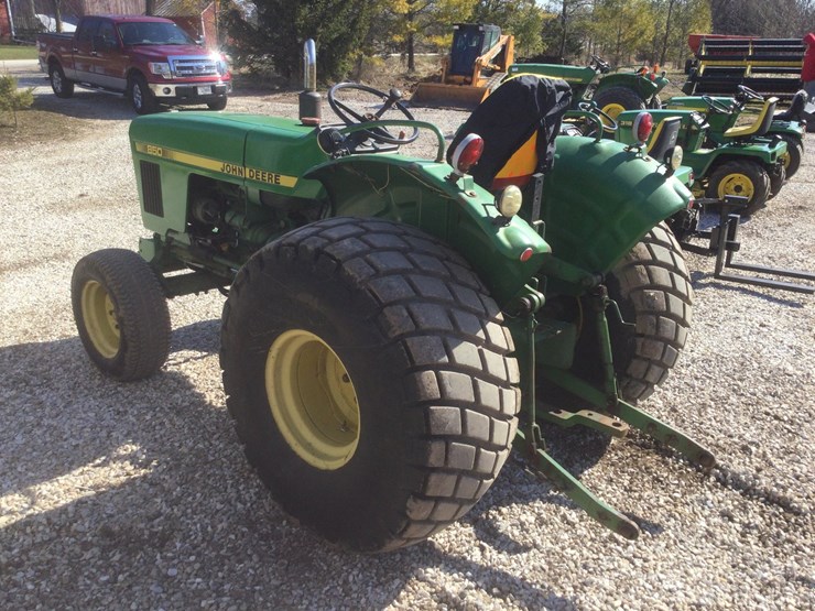 john-deere-850-image-4