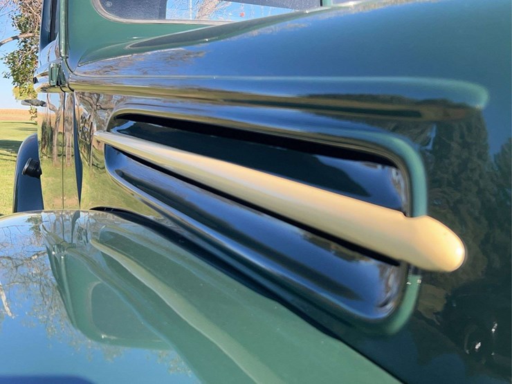 1946-ford-pickup-image-13