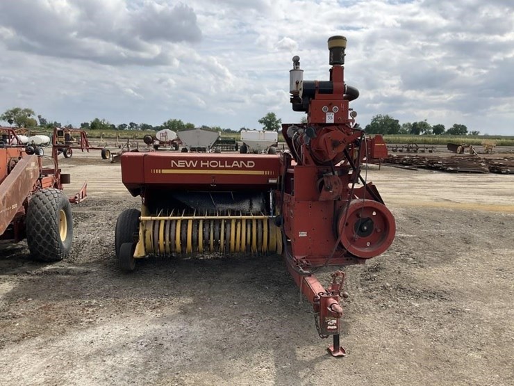 new-holland-515-image-2