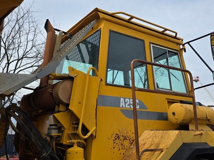 1999-volvo-a25c-image-38