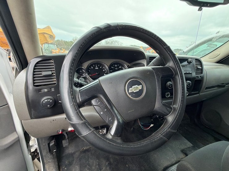 2007-chevrolet-3500hd-image-8