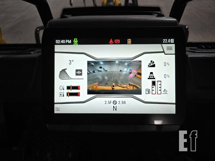 caterpillar-953-image-18