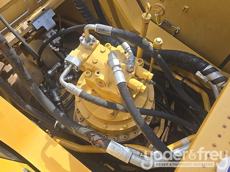 2017-caterpillar-336fl-image-87