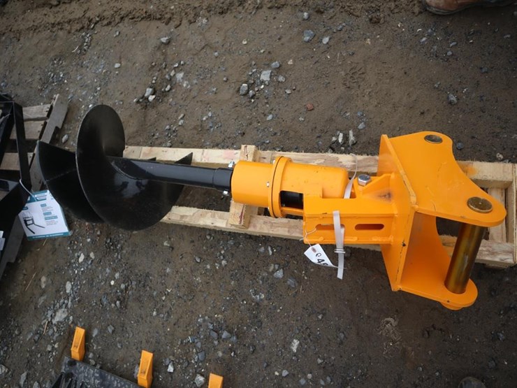 caterpillar-305-image-1