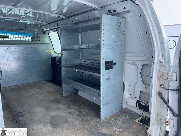 2009-ford-cargo-image-25