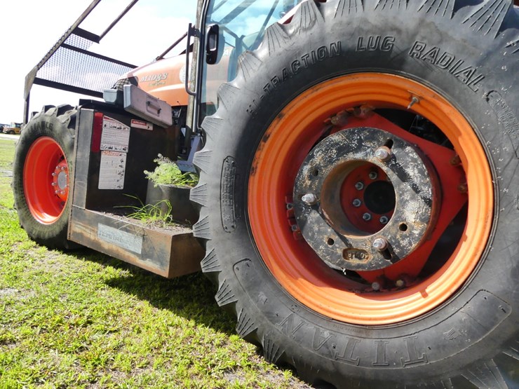 kubota-m108s-image-11