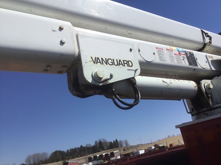 2000-international-4900-image-12