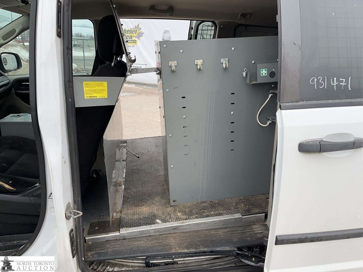 2014-ram-c/v-image-13