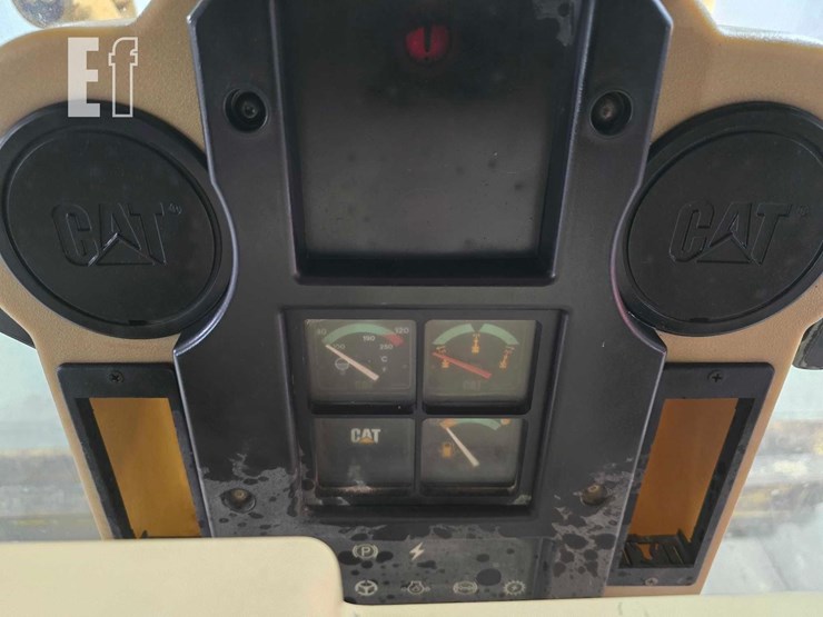 1999-caterpillar-160h-image-19