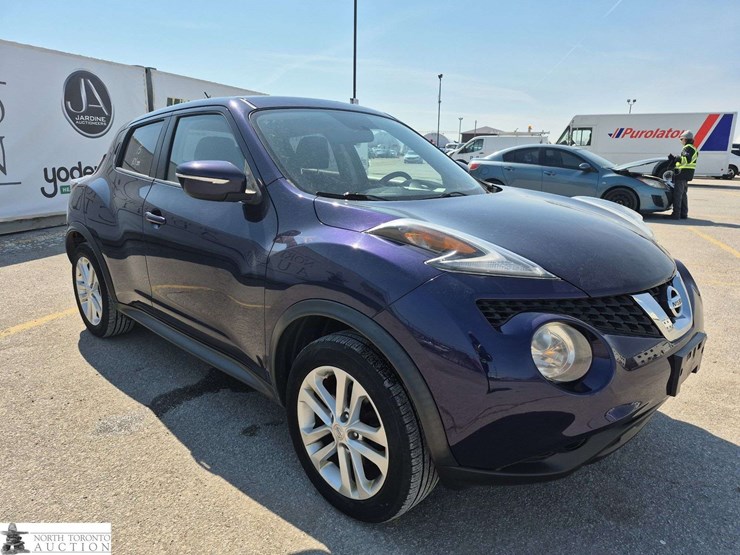 2015-nissan-juke-image-3