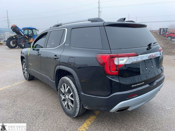 2021-gmc-acadia-image-7