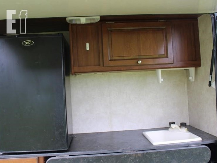 #6302-2015-keystone-ultra-lite-premier-by-bullet-3-image-3