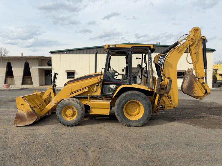 2000-caterpillar-416c-image-2