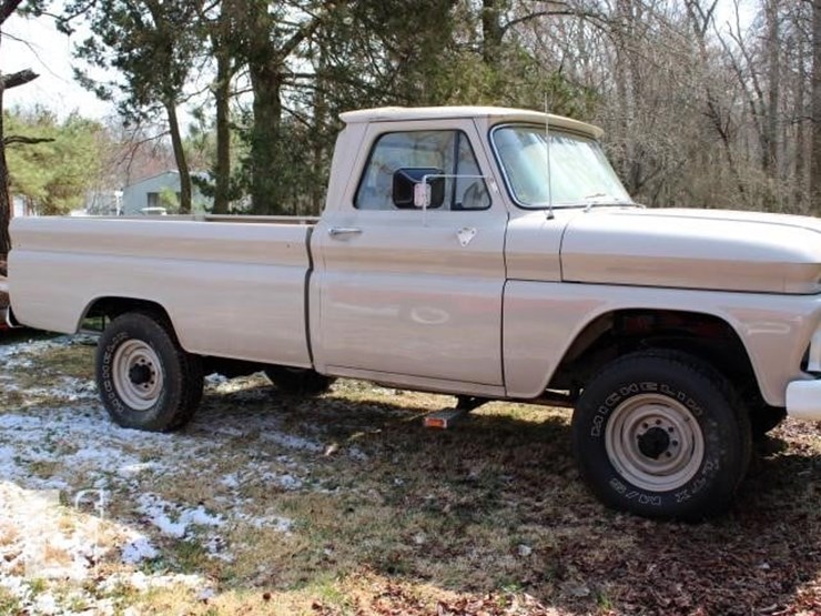 #801-1964-gmc-3/4-ton-pickup-4x4-8'-bed-89000-mile-image-1