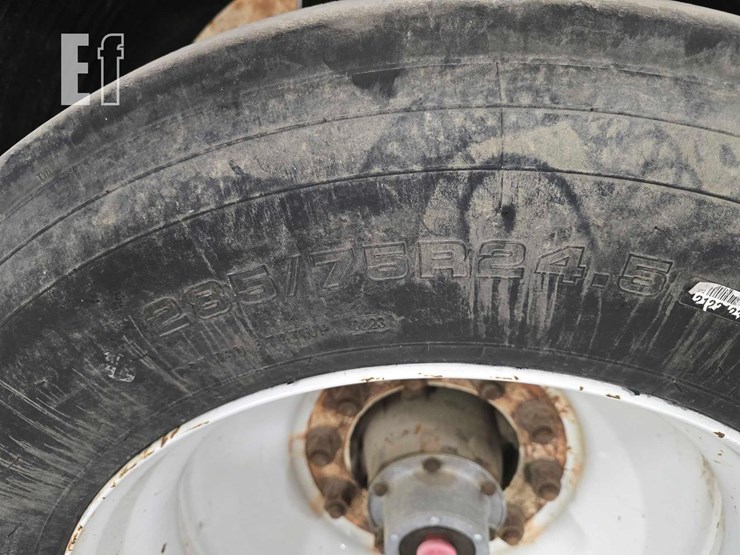 2002-environmental-service-products-46-ft-tandem-axle-image-21