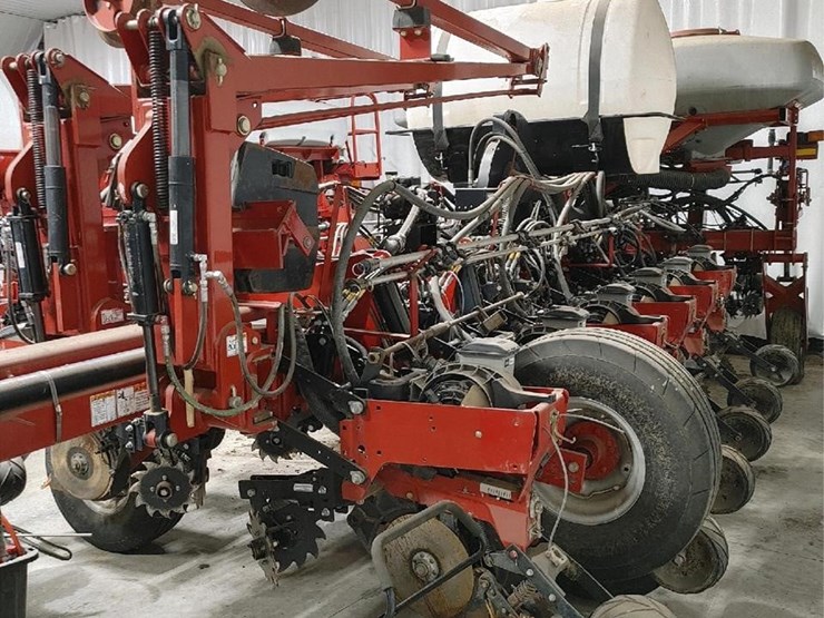 case-ih-1250-image-2