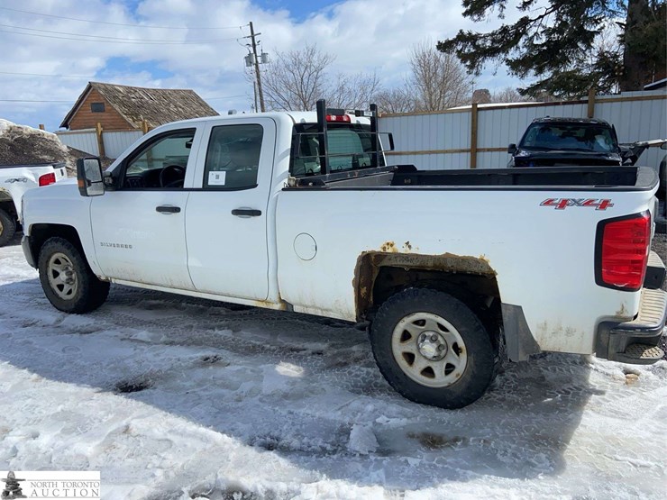 2017-chevrolet-silverado-1500-image-6