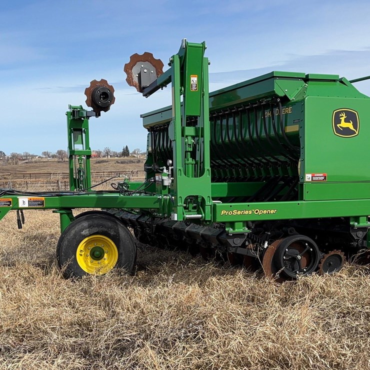 2023 JOHN DEERE 1590