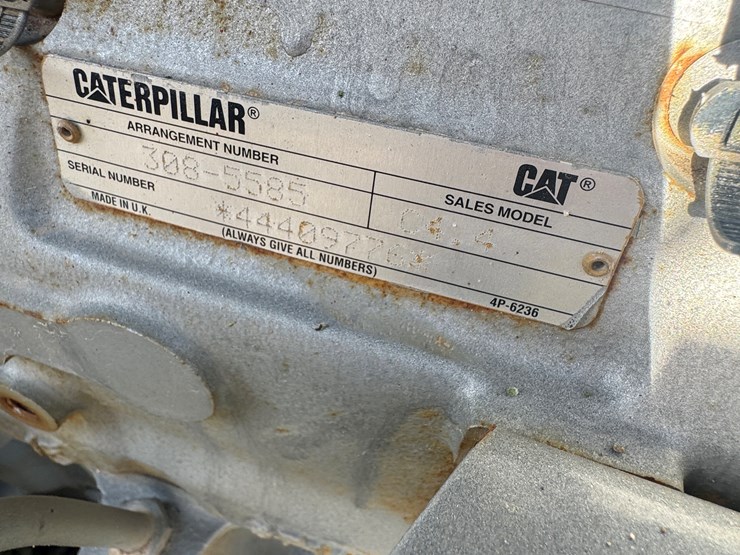 caterpillar-engine-image-2