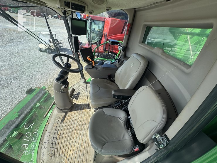 2019-john-deere-s790-image-41