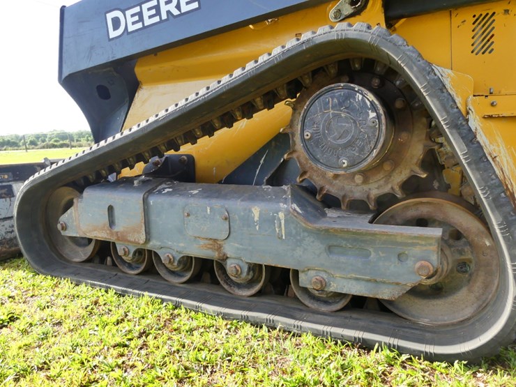 deere-325g-image-6