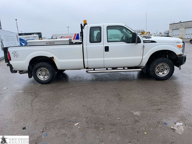 2013-ford-f250-image-4